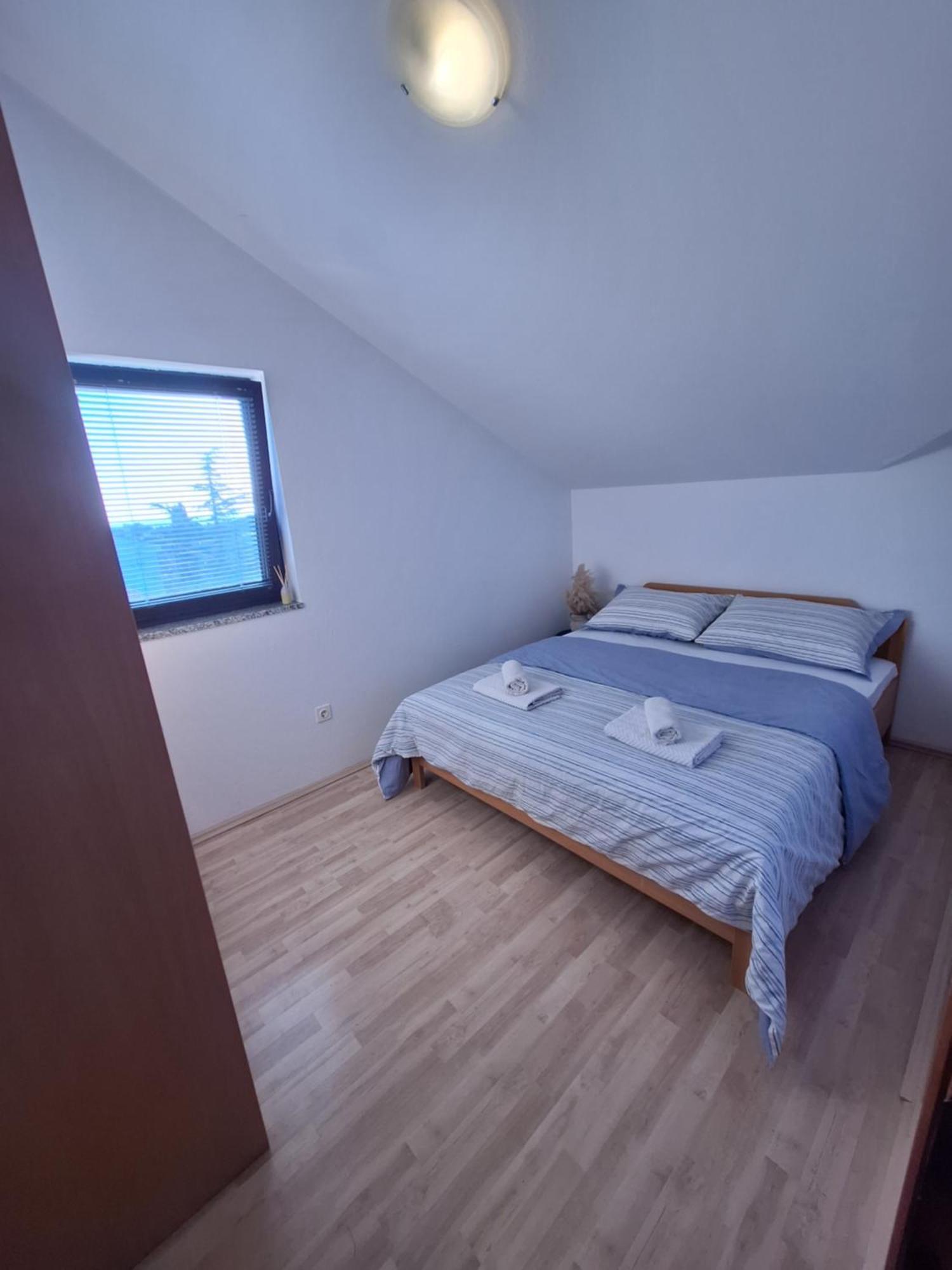 Apartmani Vukovic Punat Kültér fotó
